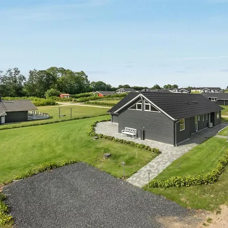 Damiana - 500m From The Sea By Interhome