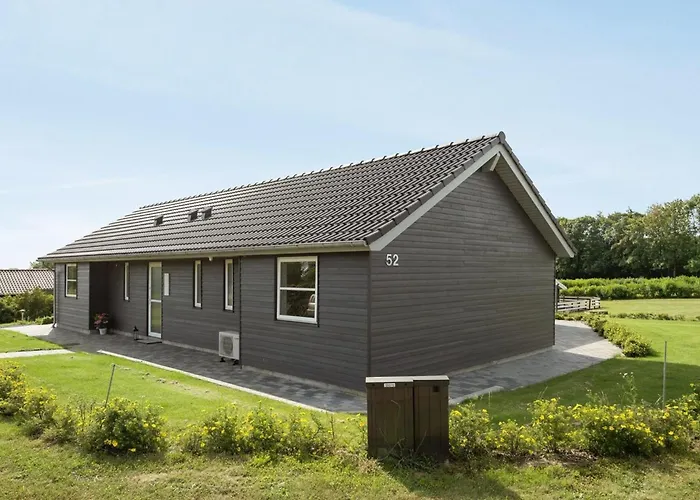 Damiana - 500m From The Sea By Interhome Sarup